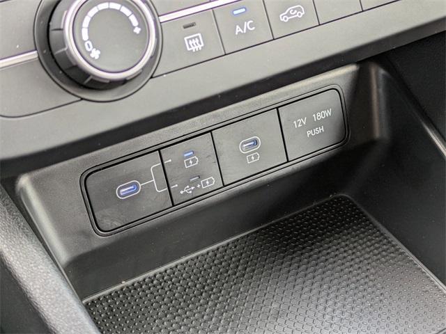 Photo of 2025 Green Hyundai TUCSON