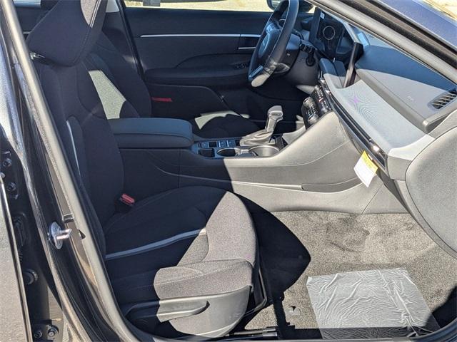 Photo of 2025 Portofino Gray Hyundai SONATA