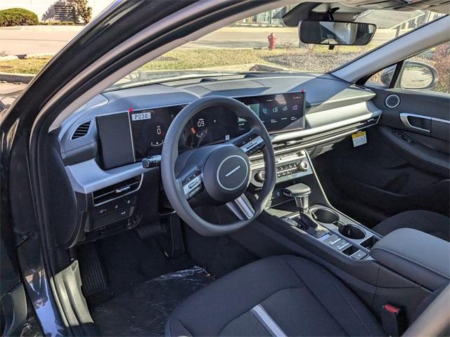 Photo of 2025 Portofino Gray Hyundai SONATA
