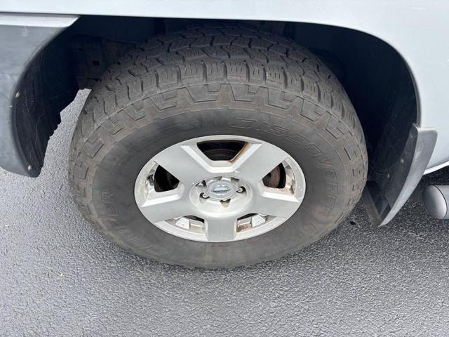Photo of 2007 Silver Lightning Metallic Nissan Xterra