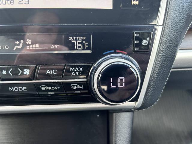 Photo of 2018 Crystal White Pearl Subaru Outback