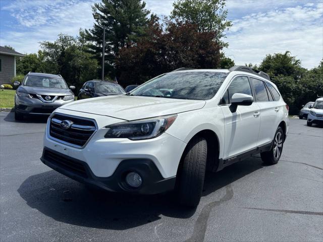 Photo of 2018 Crystal White Pearl Subaru Outback