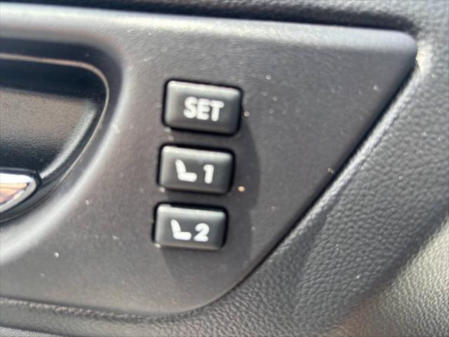 Photo of 2018 Crystal White Pearl Subaru Outback