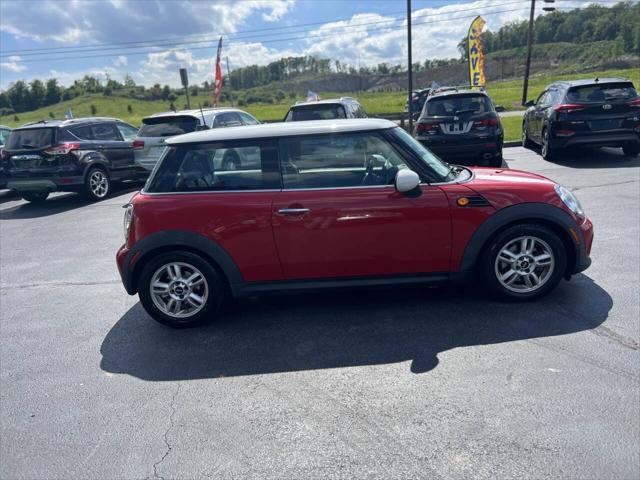 Photo of 2012 Chili Red MINI Cooper S