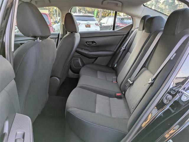 Photo of 2024 Black Nissan Sentra