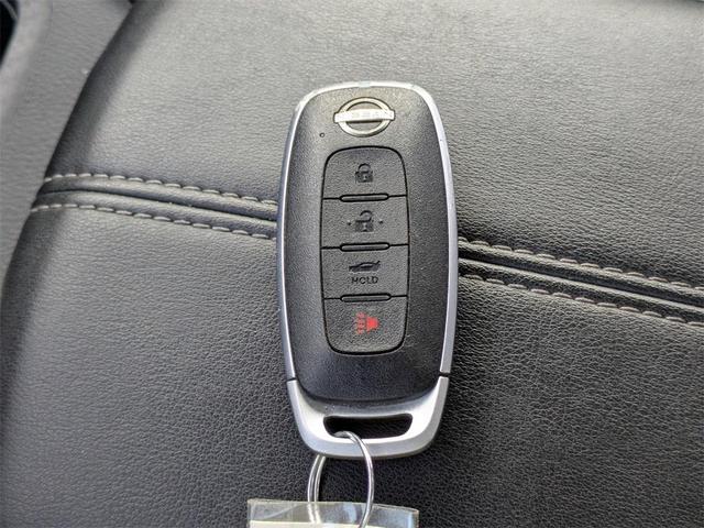 Photo of 2024 Black Nissan Sentra
