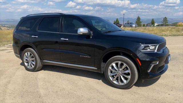 Photo of 2023 DB Black Dodge Durango