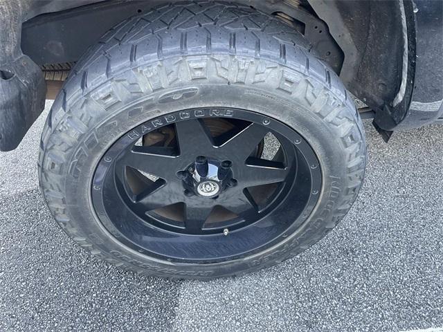 Photo of 2016 Black Toyota 4Runner