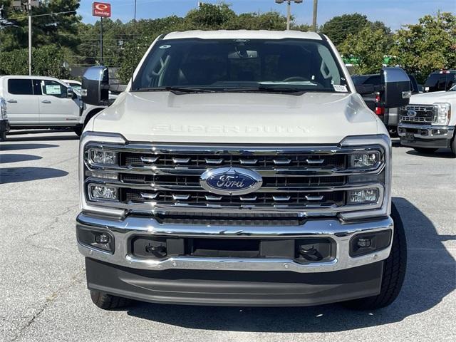 Photo of 2025 White Metallic Ford F-350