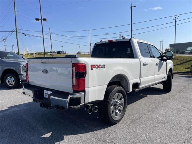 Photo of 2025 White Metallic Ford F-350