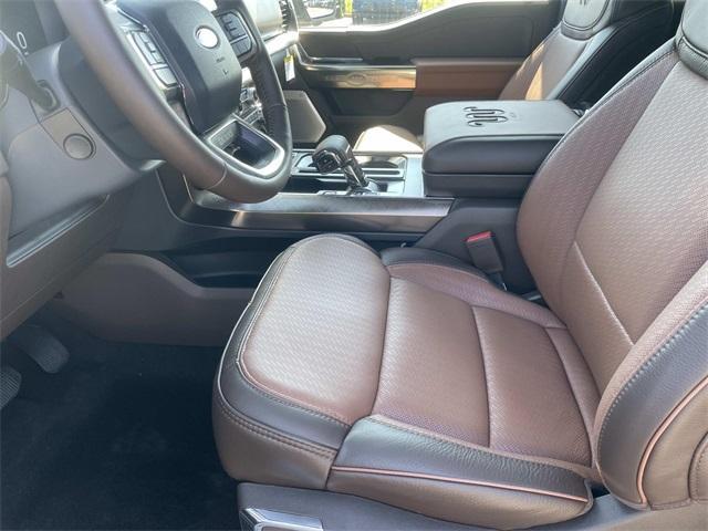 Photo of 2025 Gray Metallic Ford F-150