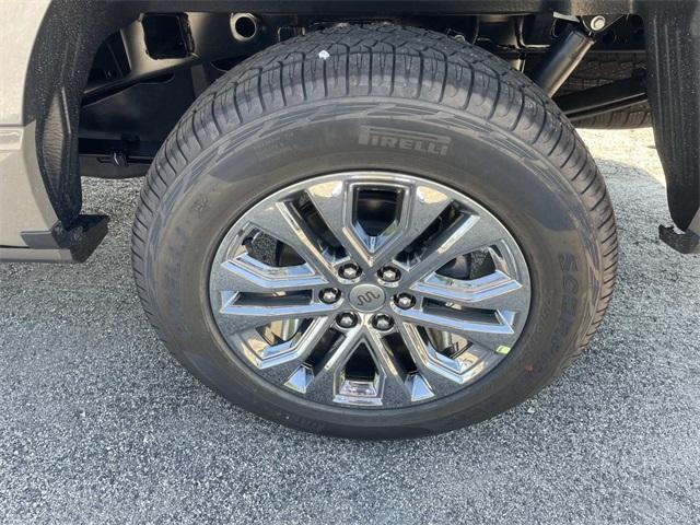 Photo of 2025 Gray Metallic Ford F-150
