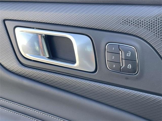 Photo of 2025 Vapor Blue Ford Mustang