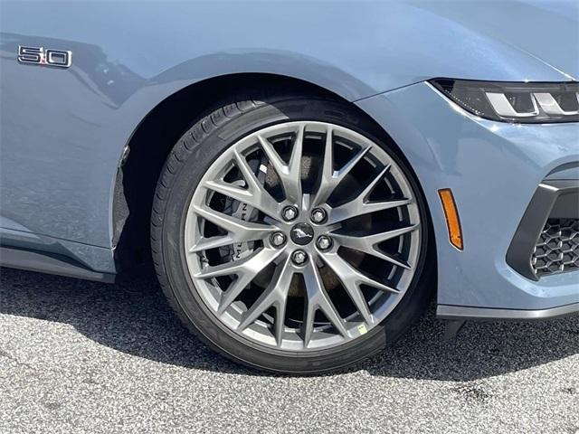 Photo of 2025 Vapor Blue Ford Mustang