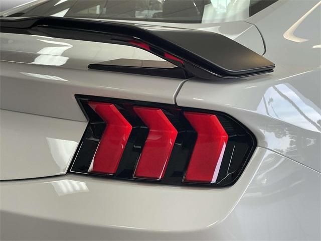 Photo of 2025 Oxford White Ford Mustang