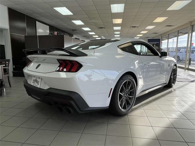 Photo of 2025 Oxford White Ford Mustang