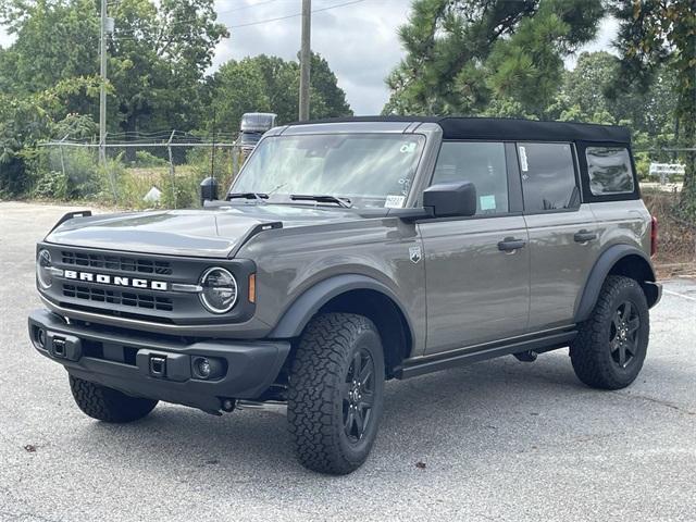 Photo of 2025 Gray Ford Bronco