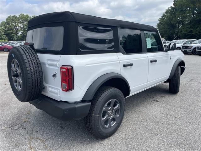 Photo of 2025 Oxford White Ford Bronco