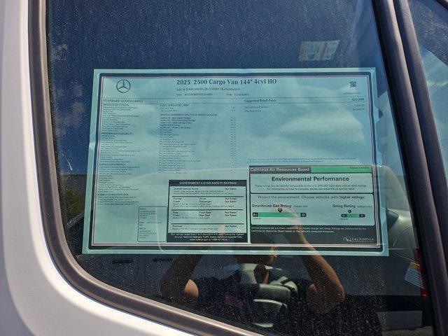 Photo of 2025 Arctic White Mercedes-Benz Sprinter 2500