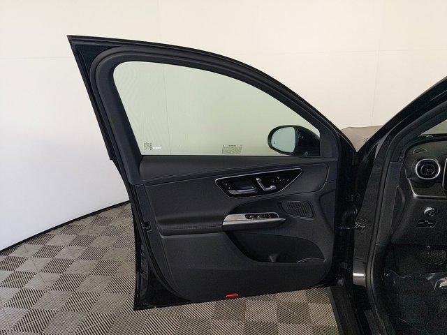 Photo of 2025 Black Mercedes-Benz GLC 300