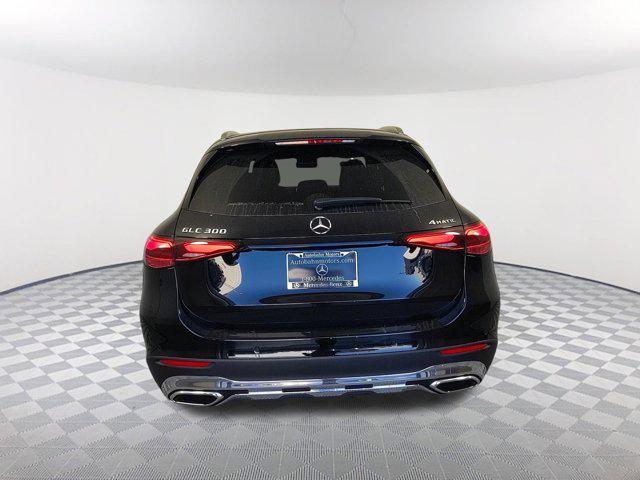Photo of 2025 Black Mercedes-Benz GLC 300