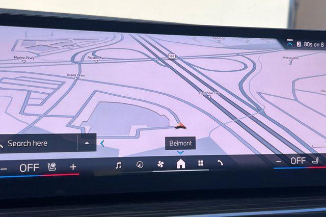 Photo of 2025 Gray BMW X5 PHEV