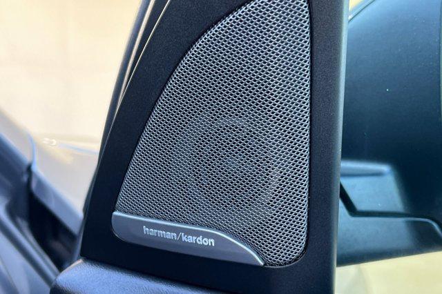 Photo of 2025 Gray BMW X5 PHEV