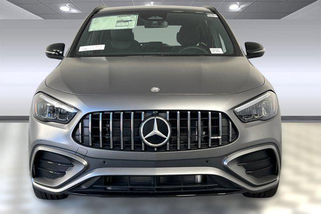 Photo of 2025 MANUFAKTUR Mountain Grey Magno Mercedes-Benz AMG GLA 35