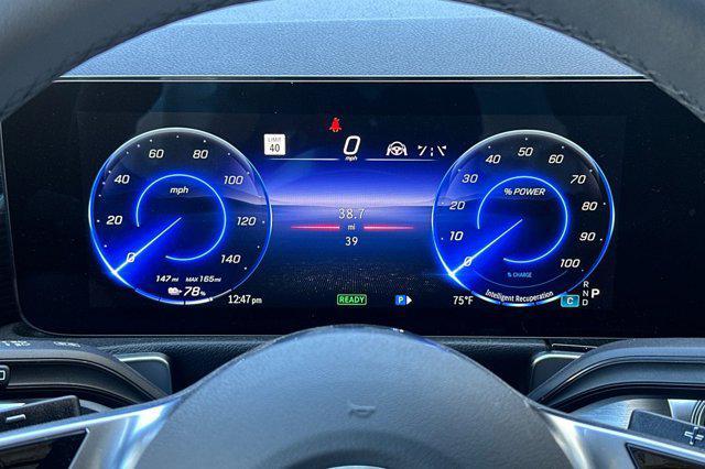 Photo of 2025 Polar White Mercedes-Benz EQB 300
