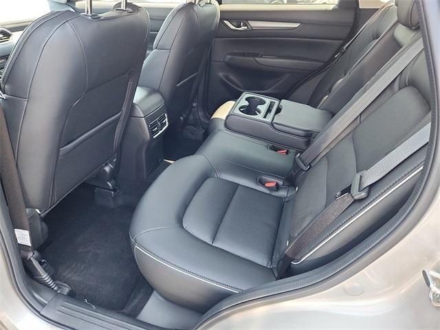 Photo of 2025 Quartz Metallic Mazda CX-5
