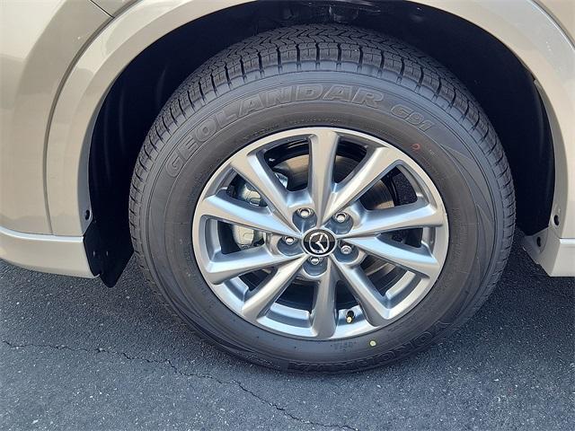Photo of 2025 Quartz Metallic Mazda CX-5