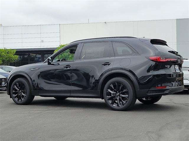 Photo of 2025 Jet Black Mazda CX-90