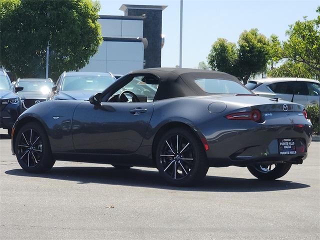 Photo of 2025 Machine Gray Metallic Mazda MX-5 Miata
