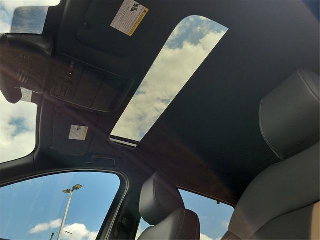 Photo of 2025 Platinum Mazda CX-90 PHEV