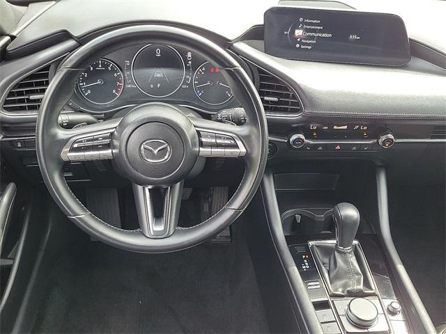 Photo of 2022 Machine Gray Metallic Mazda Mazda3