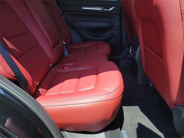 Photo of 2025 Jet Black Mazda CX-5