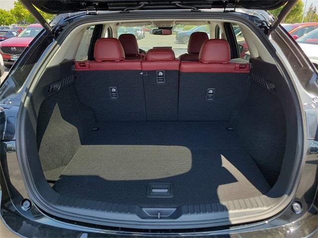 Photo of 2025 Jet Black Mazda CX-5
