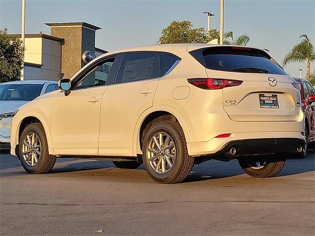 Photo of 2025 Rhodium White Metallic Mazda CX-5