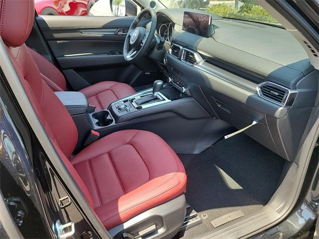 Photo of 2025 Jet Black Mazda CX-5