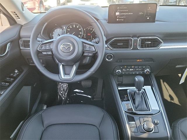 Photo of 2025 Rhodium Mazda CX-5