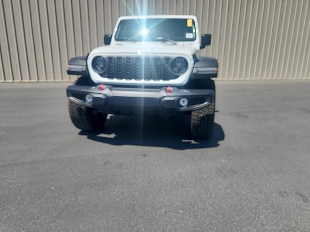 2025 Jeep Gladiator