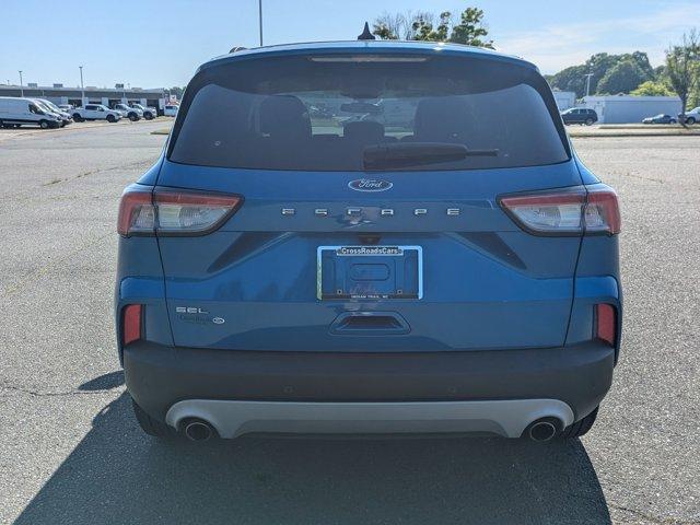 Photo of 2021 VELOCITY BLUE METALLIC Ford Escape