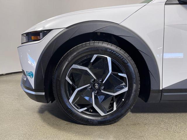 Photo of 2024 Atlas White Hyundai IONIQ 5