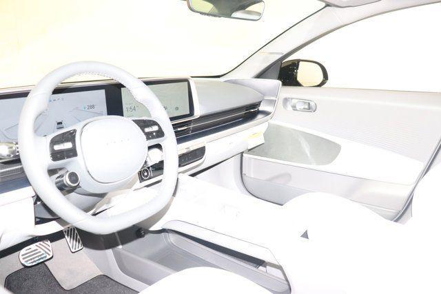 Photo of 2025 Onyx Black Hyundai IONIQ 6
