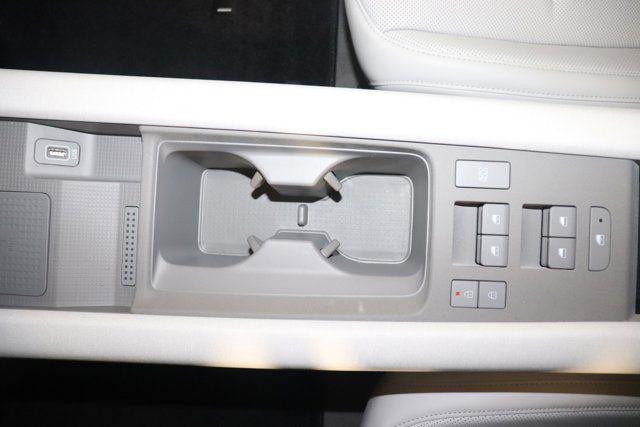 Photo of 2025 Onyx Black Hyundai IONIQ 6