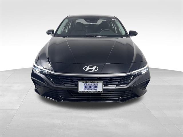 Photo of 2025 Abyss Black Hyundai ELANTRA HEV