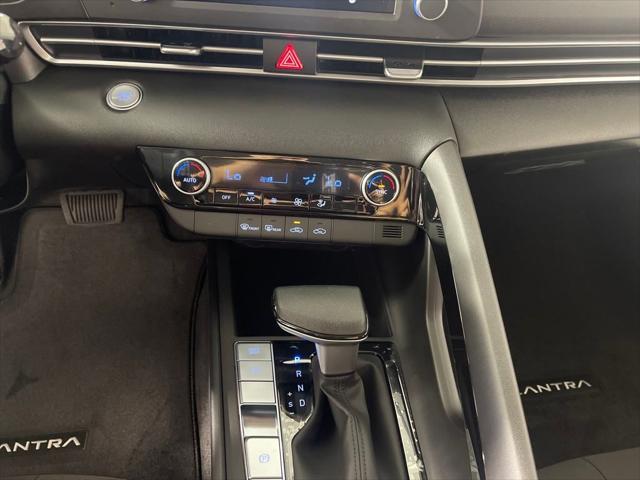 Photo of 2025 Abyss Black Hyundai ELANTRA HEV