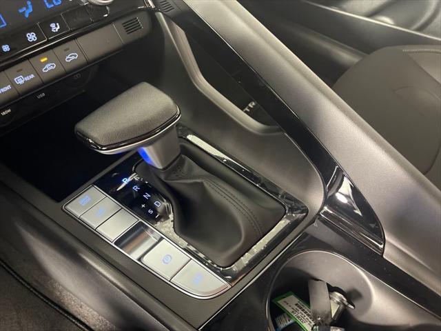 Photo of 2025 Abyss Black Hyundai ELANTRA HEV