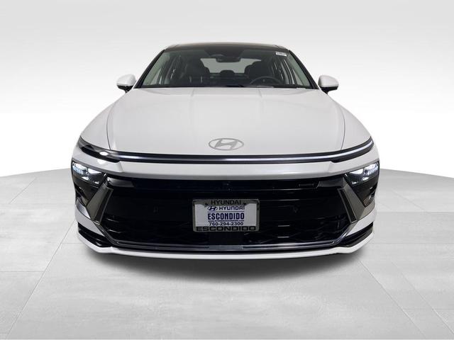 Photo of 2025 Serenity White Hyundai SONATA Hybrid