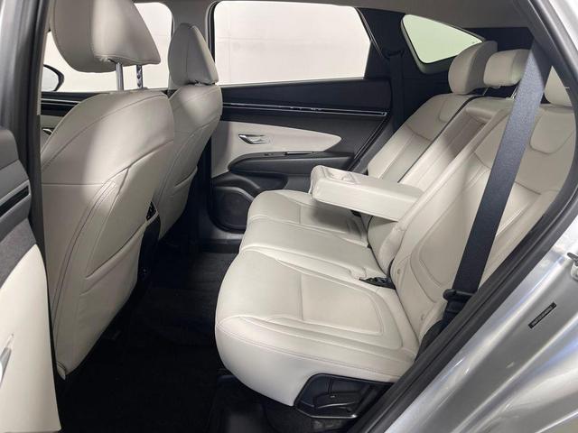 Photo of 2024 Shimmering Silver Hyundai TUCSON